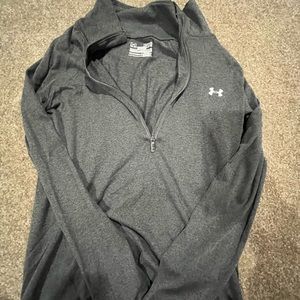 Under Armour quarterzip